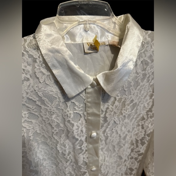 Vintage 1980s Victoria's Secret Ivory Lace Silk Sheer Button Up Bridal Lingerie - Picture 2 of 9